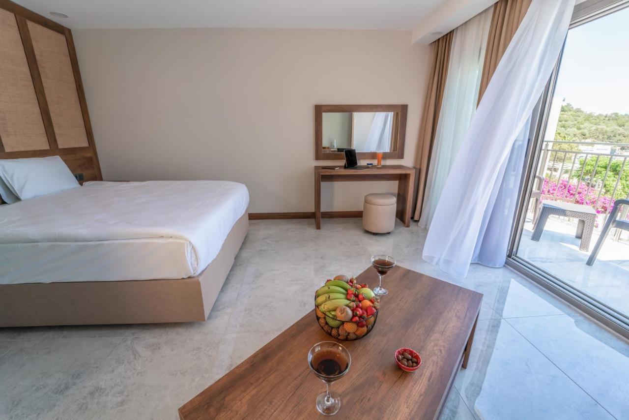 Torba Buk Hotel